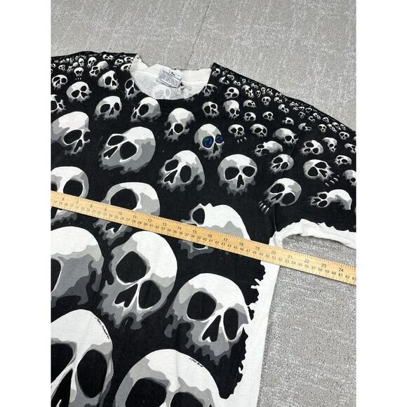 Vintage 1992 Liquid Blue All Over Print Skull T Shirt Single Stitch Mens Large - Picture 4 of 7